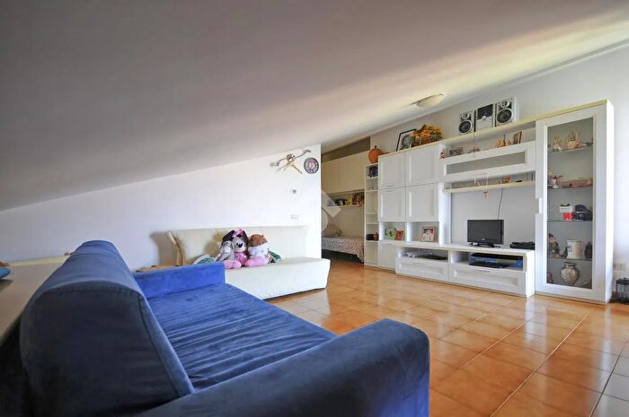 Appartamento bilocale in vendita in Appartamento Via degli Scozzesi, Marino