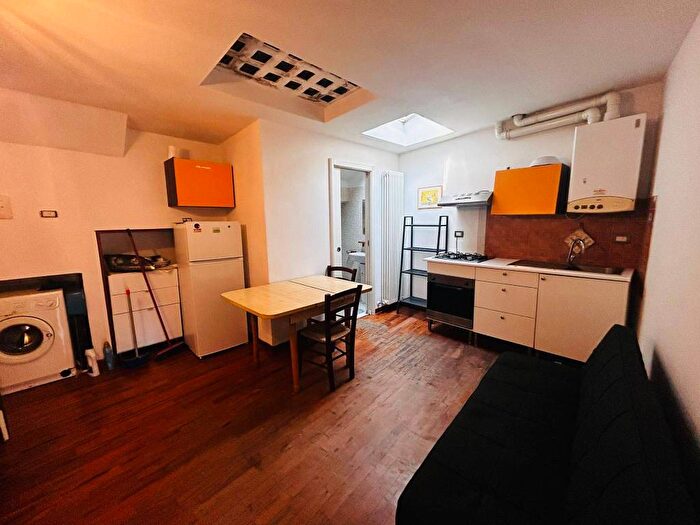 Appartamento bilocale in affitto in Via del Roscetto, Centro Storico, Perugia