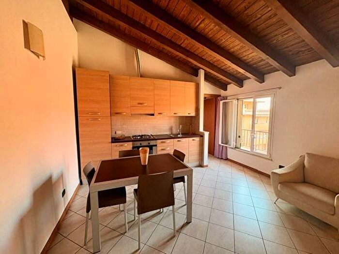 Appartamento bilocale in affitto in Via Ferdinando Magellano, Volturno Assisi San Mauro, Lissone