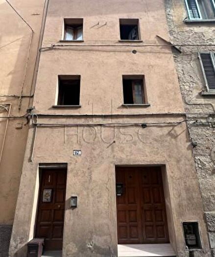 Appartamento con 6 locali in vendita in Via Guglielmo Marconi, Citta Di Castello