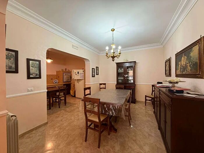 Casa con 7 locali in vendita in Mazara Del Vallo