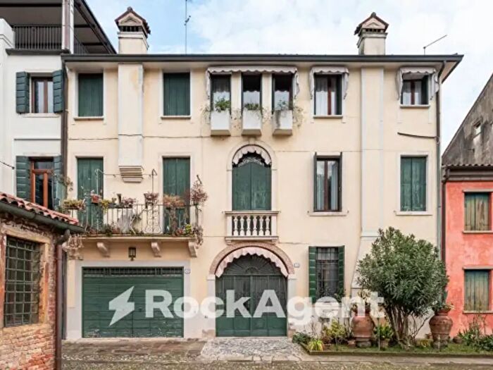 Casa con 6 locali in vendita in Riviera Paleocapa, Padova