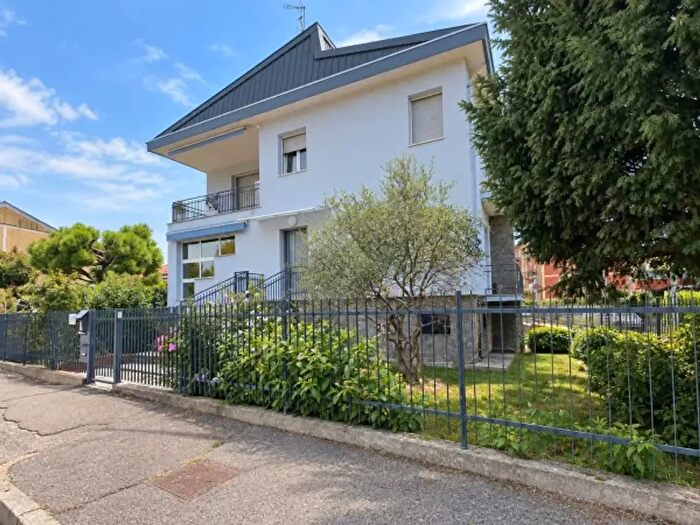 Appartamento quadrilocale in vendita in Cerano