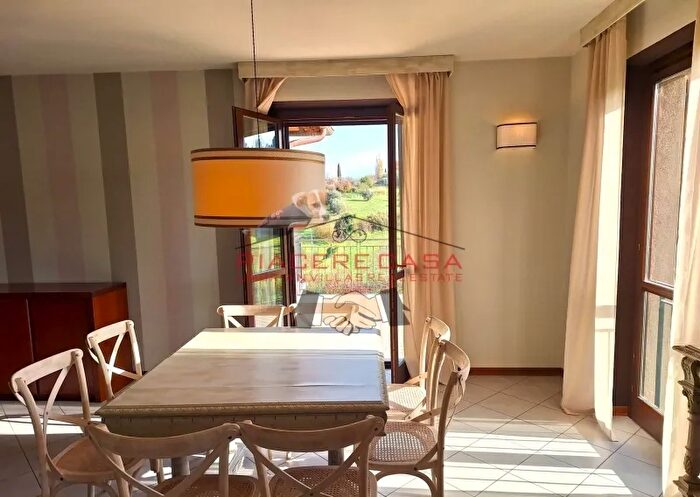 Casa con 6 locali in vendita in Orvieto