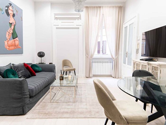 Appartamento trilocale in affitto in Largo Claudio Treves, Moscova, Milano