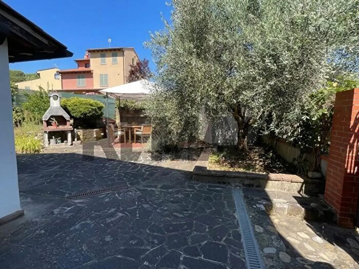 Casa quadrilocale in vendita in Montelupo Fiorentino