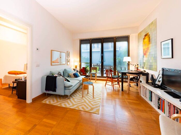 Appartamento bilocale in affitto in Via Elia Lombardini, Navigli Darsena, Milano