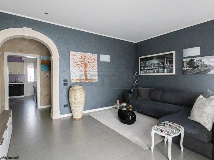 Appartamento quadrilocale in vendita in Via Giulio Pontedera, Vicenza