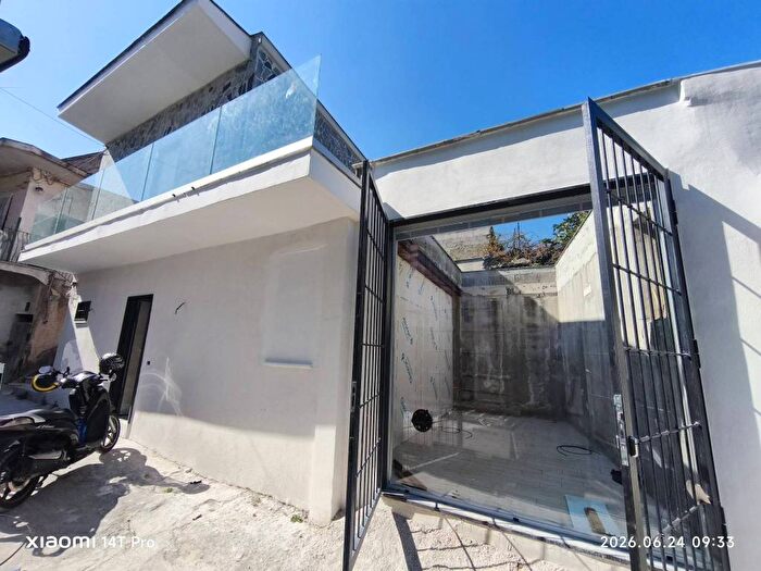 Appartamento bilocale in affitto in Via Vesuvio, San Sebastiano al Vesuvio