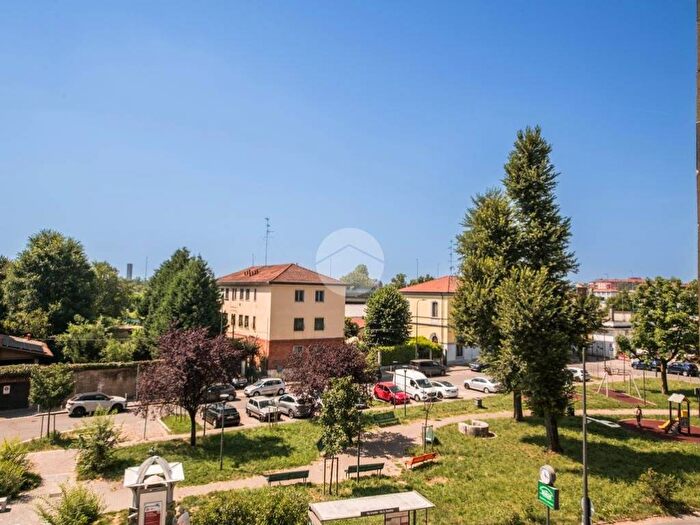 Appartamento bilocale in affitto in Via giovanni antonio amadeo, Ortica, Milano