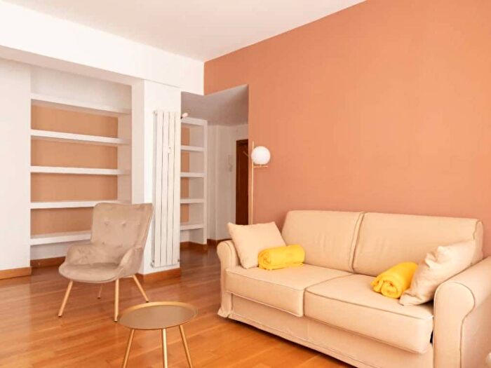 Appartamento trilocale in affitto in Via Licia, San Giovanni, Roma