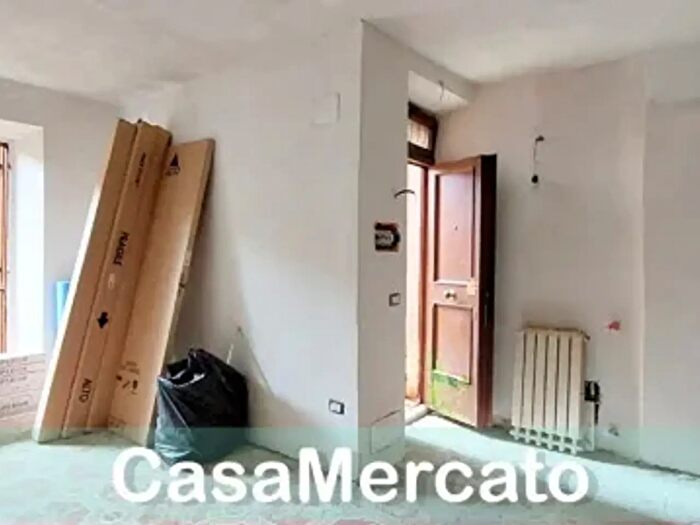 Appartamento trilocale in vendita in Rocca Di Papa