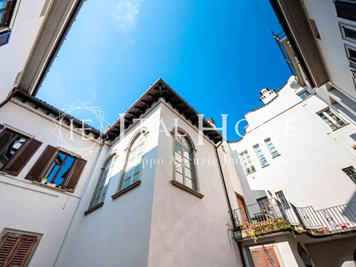 Appartamento con 8 locali in vendita in Via Pignolo, Bergamo
