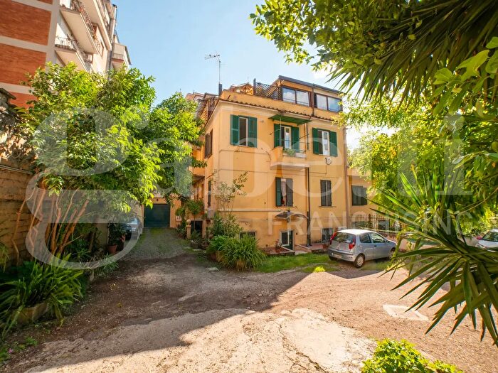 Appartamento bilocale in vendita in Via Silvio d'Amico, Roma
