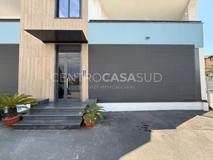 Appartamento quadrilocale in affitto in Via Palermo, Villaricca