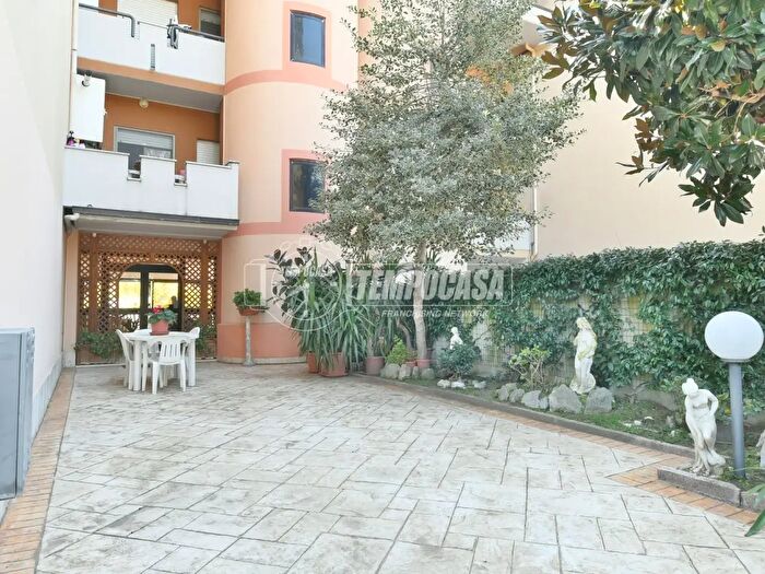 Casa con 6 locali in vendita in Via dei Gelsomini, Ascoli Piceno