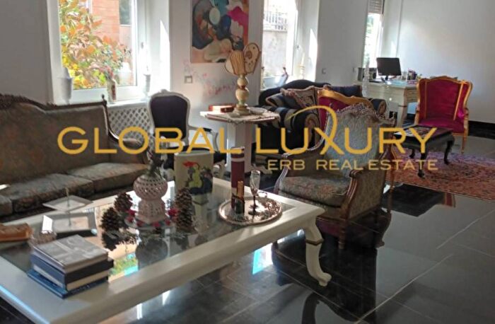 Appartamento trilocale in affitto in Via Archimede, Euclide, Roma