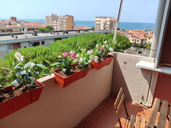 Appartamento quadrilocale in affitto in Via Alfredo Catalani, Rosignano Solvay, Rosignano Marittimo