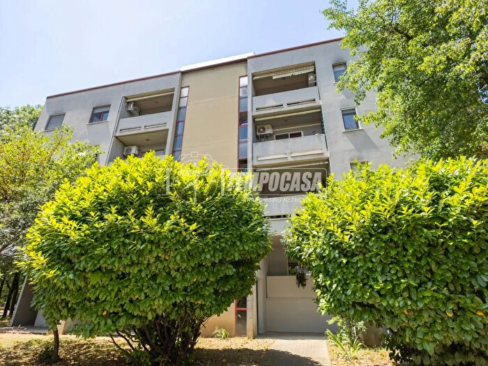 Appartamento trilocale in vendita in Via Enrico Zambonini, Reggio Emilia