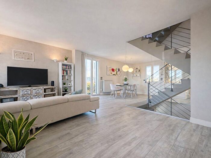 Casa con 6 locali in vendita in Via delle Fiascaie, Centro, Montelupo Fiorentino
