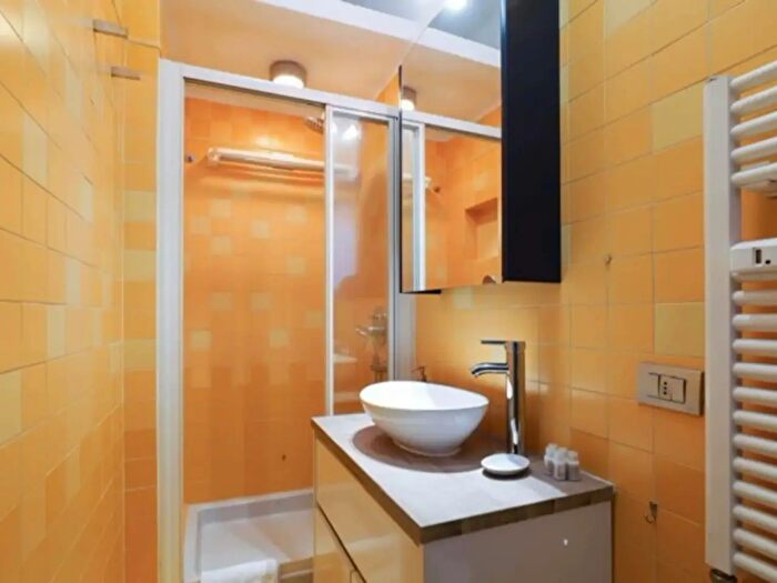 Appartamento monolocale in affitto in Via Lomellina, Milano