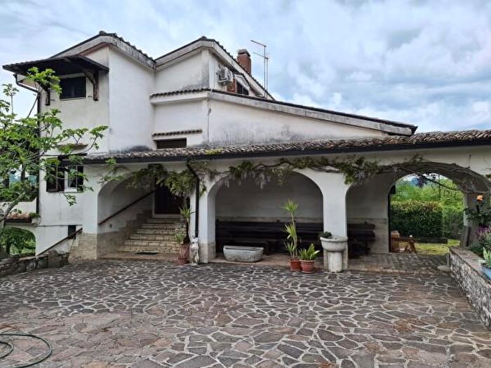 Casa con 5 locali in vendita in Strada Comunale del Cancello, Labro