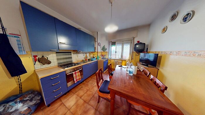 Appartamento bilocale in vendita in Via Carso, Varedo