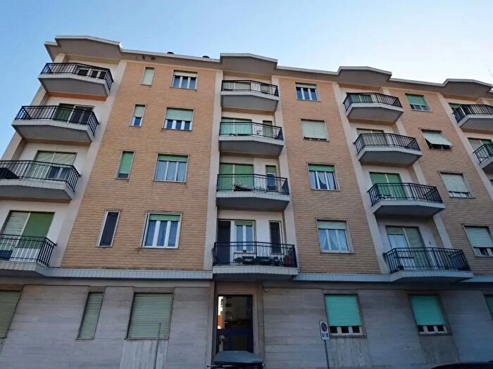 Appartamento trilocale in vendita in Via Cravero, Pinerolo