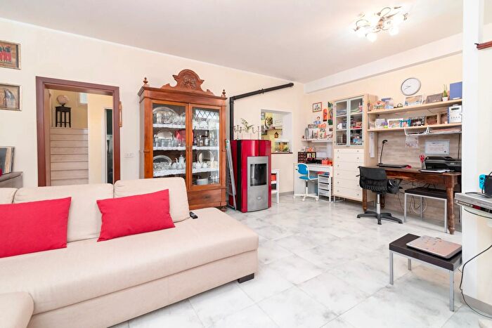 Casa quadrilocale in vendita in Via dellOsso Ravenna, Ravenna