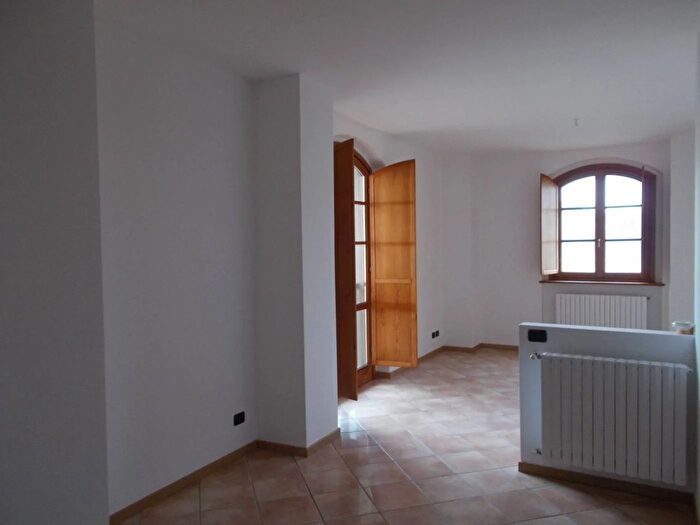 Appartamento trilocale in vendita in Via Longobardica, Fara Gera DAdda