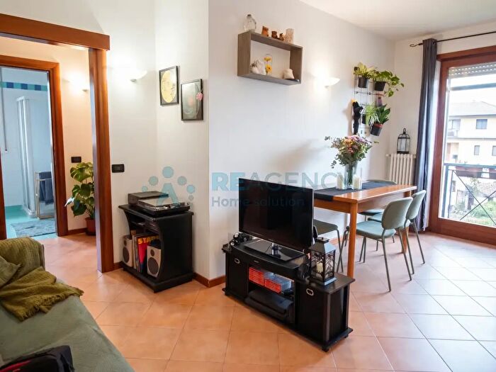Appartamento bilocale in vendita in Via Collareo, Schio