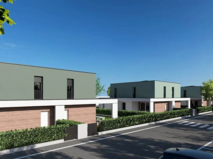 Casa con 7 locali in vendita in Via Perlasca, Thiene