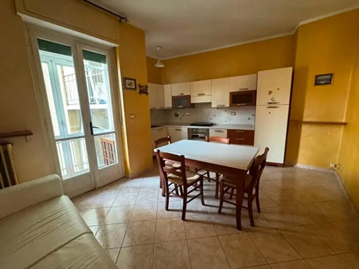 Appartamento bilocale in affitto in Via Sempione, Torino