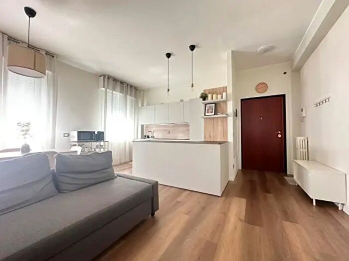 Appartamento trilocale in vendita in Via Monsignore Agostino Chieppi, Parma