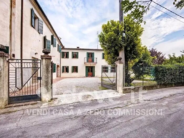 Casa con 6 locali in vendita in Via Codette, Villorba