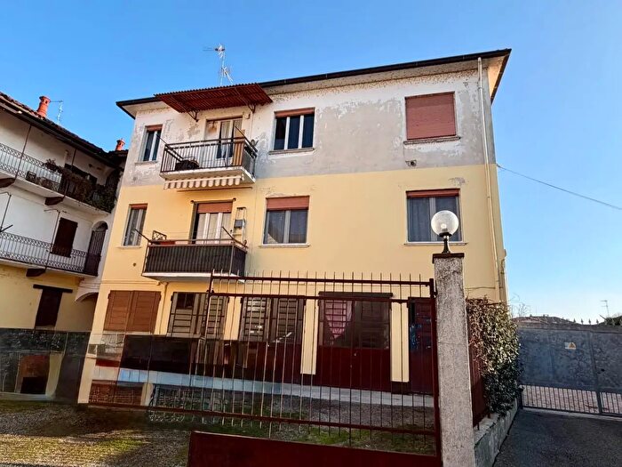 Appartamento trilocale in vendita in Gambolo