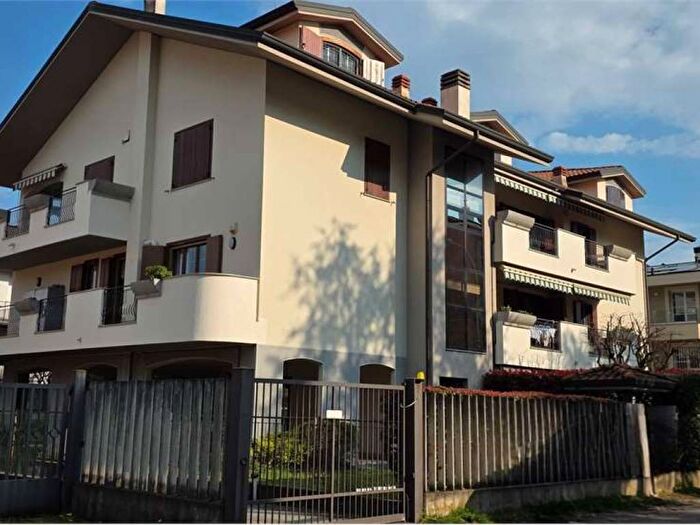 Appartamento quadrilocale in affitto in Via Macchiavelli, Centro, Cernusco sul Naviglio