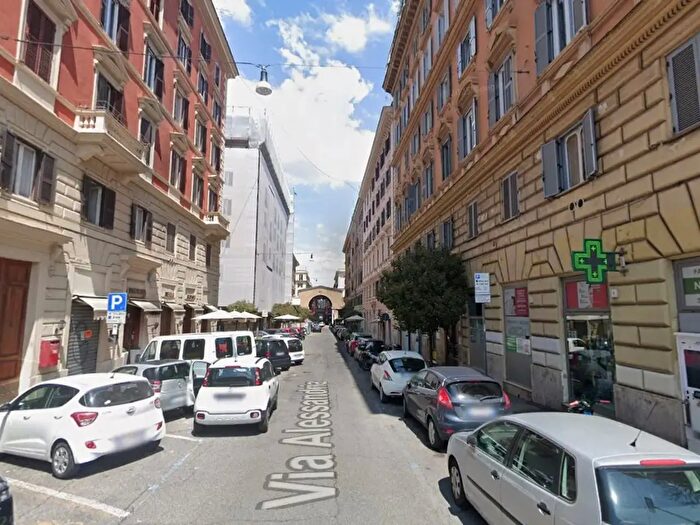 Appartamento monolocale in affitto in Via Alessandria, Roma