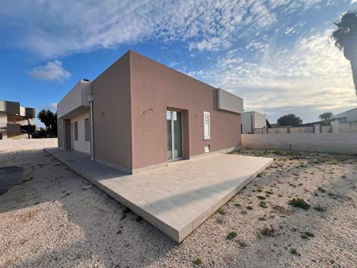 Casa trilocale in affitto in Via Cafiso, Petrosino