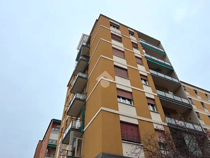 Appartamento bilocale in affitto in Via Ermete Zacconi, Bologna