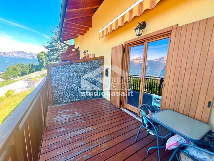 Appartamento trilocale in affitto in Noriglio Collina Est, Rovereto