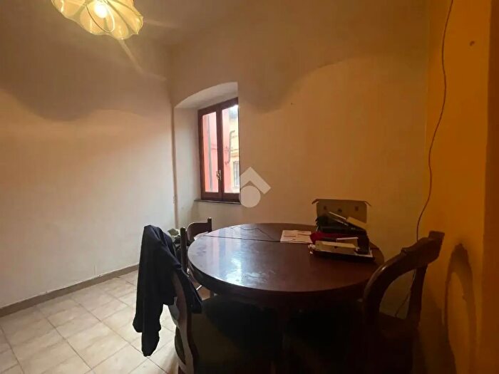 Appartamento trilocale in vendita in Via Fereggiano, Genova