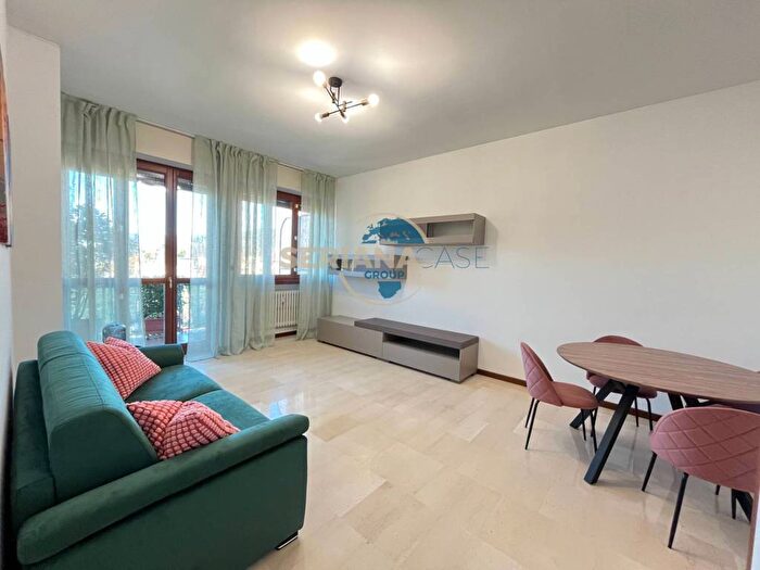 Appartamento bilocale in affitto in Via Giulio Crescenzi, Conca Fiorita, Bergamo