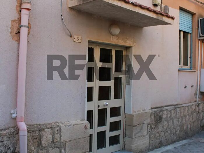 Appartamento con 6 locali in vendita in Via Graceffo, Agrigento