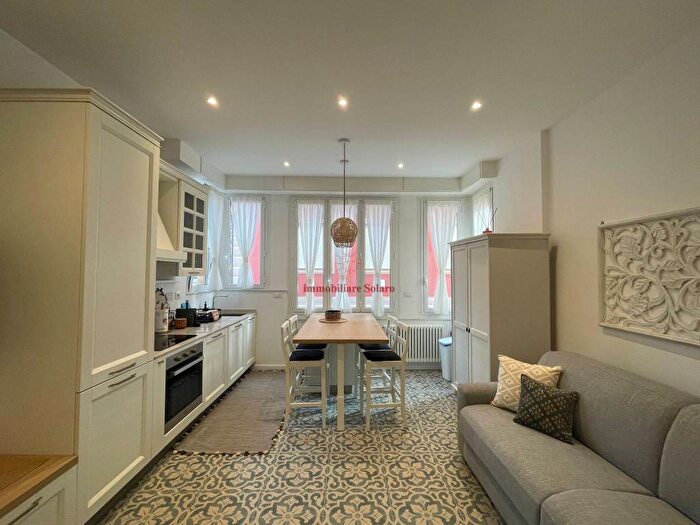 Appartamento bilocale in affitto in Via Giuseppe Garibaldi, Centro, Varazze