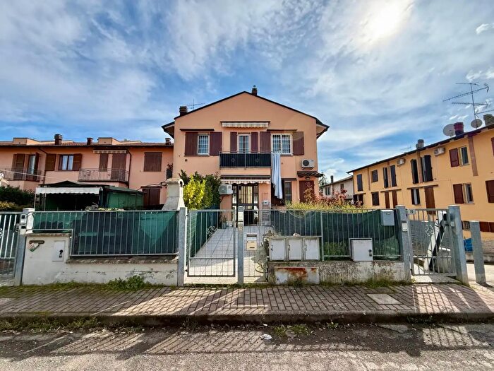 Appartamento bilocale in vendita in Via Crocetta, Valsamoggia