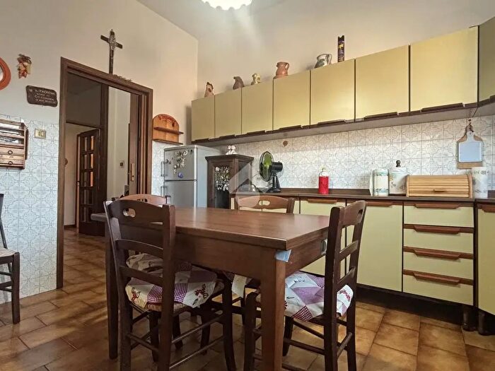 Appartamento quadrilocale in vendita in Villaggio Gattolino, Arezzo