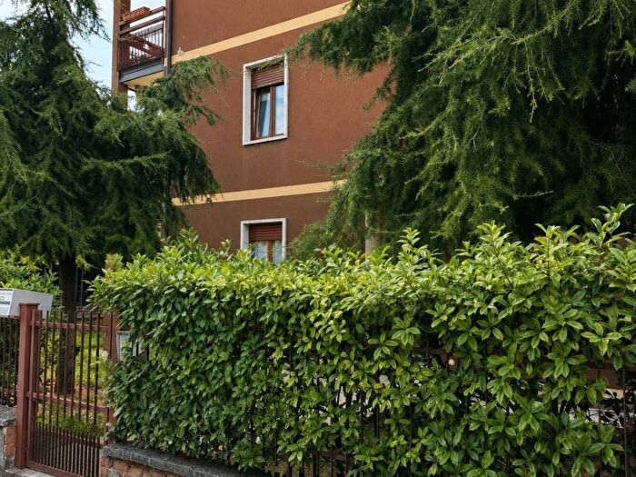 Appartamento trilocale in affitto in Via Settembre, San Martino Buon Albergo