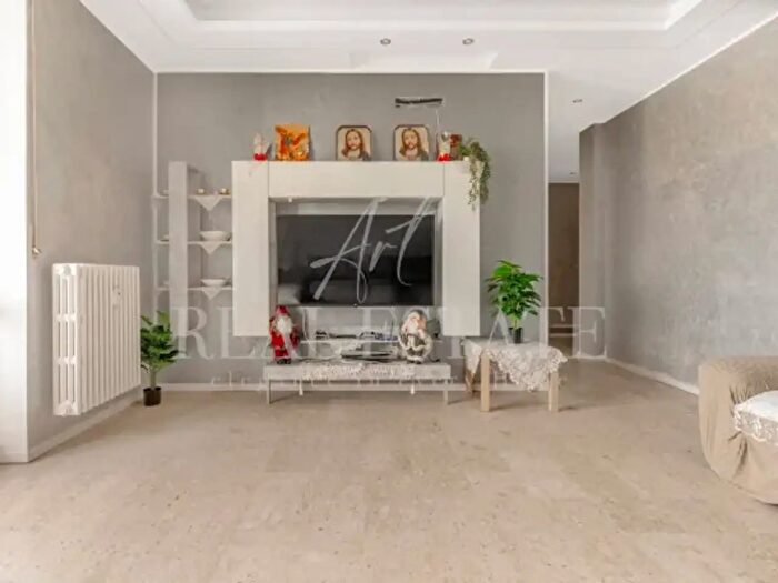 Appartamento quadrilocale in vendita in Via Ferdinando Magellano, Corsico