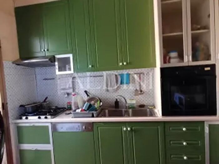 Appartamento con 5 locali in vendita in Via Milo, Catania